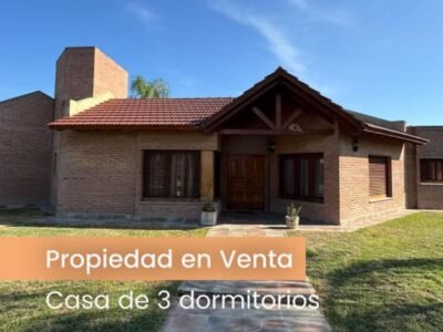 Se Vende Espectacular Casa de 3 Dormitorios con Garage Doble y Amplio Patio