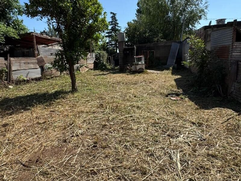 Se Vende Terreno con Construcción en Zona Noroeste
