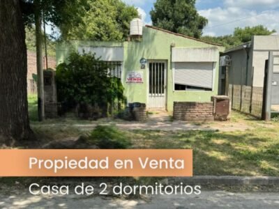 Se Vende Casa de 2 Dormitorios con Amplio Patio en Barrio Sur