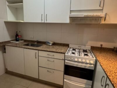 Se Vende Departamento de dos Dormitorios en Pleno Centro con Cochera