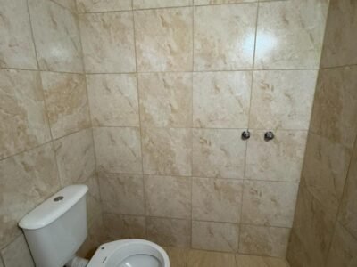 Se Vende Casa Remodelada de dos Dormitorios en Barrio Noroeste