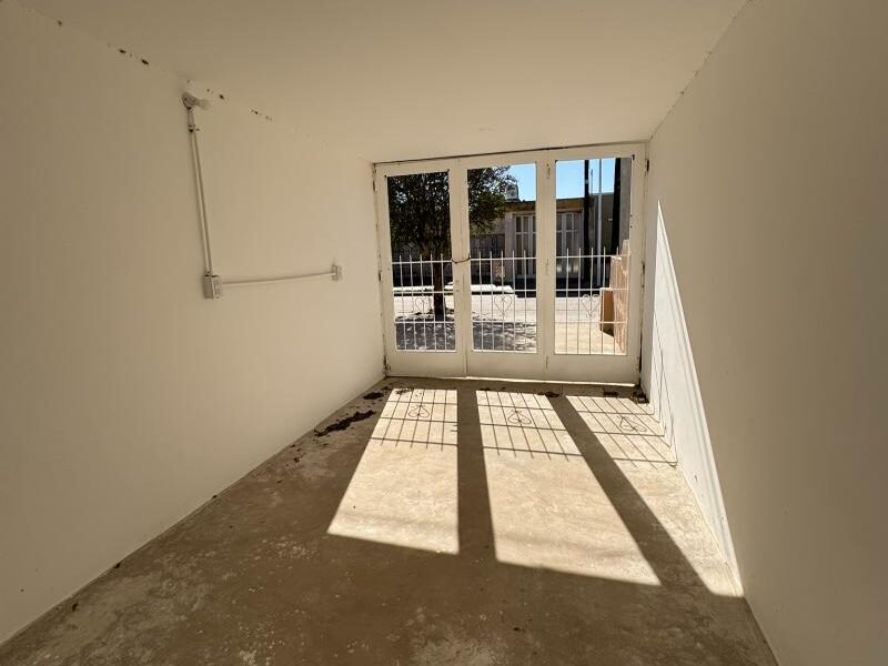 Se Vende Casa Remodelada de dos Dormitorios en Barrio Noroeste