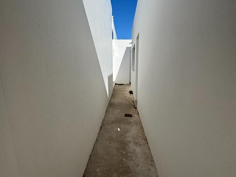 Se Vende Casa Remodelada de dos Dormitorios en Barrio Noroeste