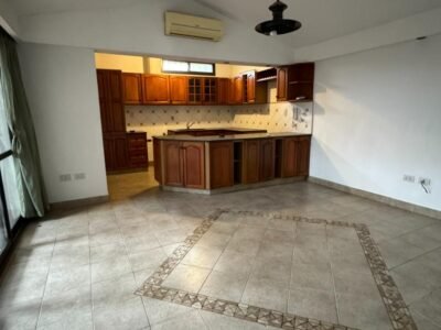 Se Vende Casa de 3 Dormitorios en Zona Céntrica