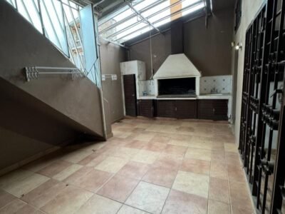 Se Vende Casa de 3 Dormitorios en Zona Céntrica