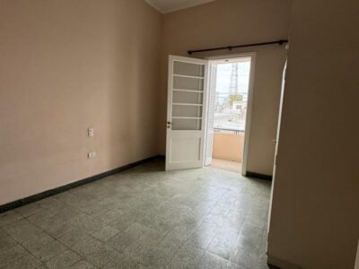 Se Vende Casa de 3 Dormitorios en Zona Céntrica