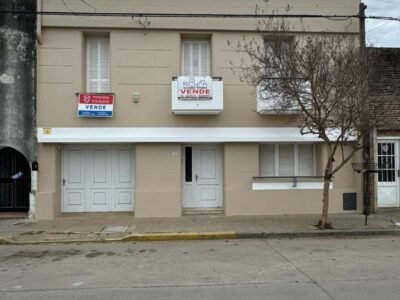 Se Vende Casa de 3 Dormitorios en Zona Céntrica