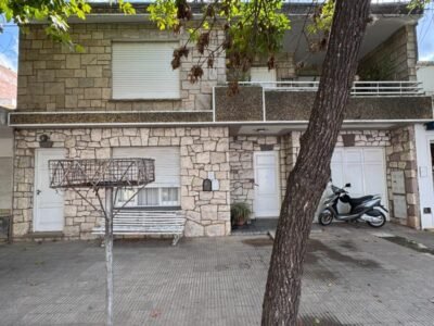 Se Venden Dos Propiedades Juntas en Zona Céntrica