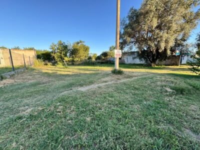 Se Vende Terreno en Saira (calle Córdoba)