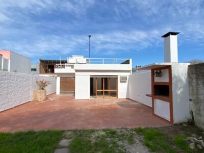 Se vende Espectacular Casa de 5 Dormitorios en Zona Céntrica