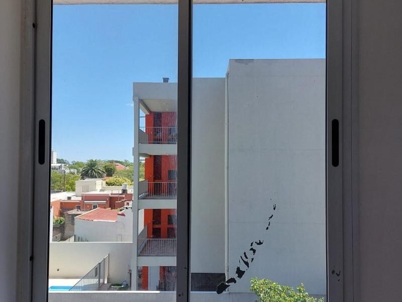 Se Alquila Departamento de 1 Dormitorio en Villa María