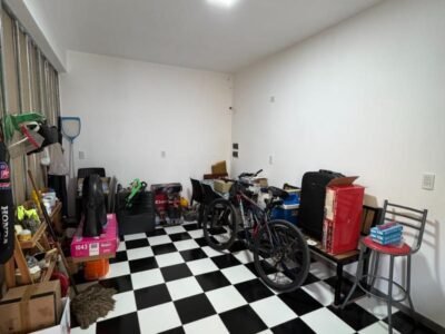 Se Vende Casa de 2 Dormitorios con Local Comercial