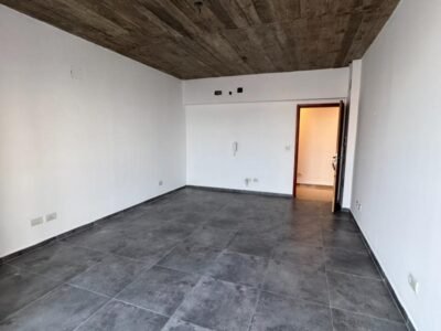 Se Alquilan Oficinas Comerciales en el Centro de la Ciudad