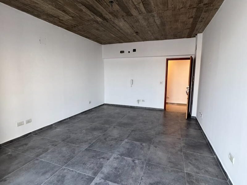 Se Alquilan Oficinas Comerciales en el Centro de la Ciudad