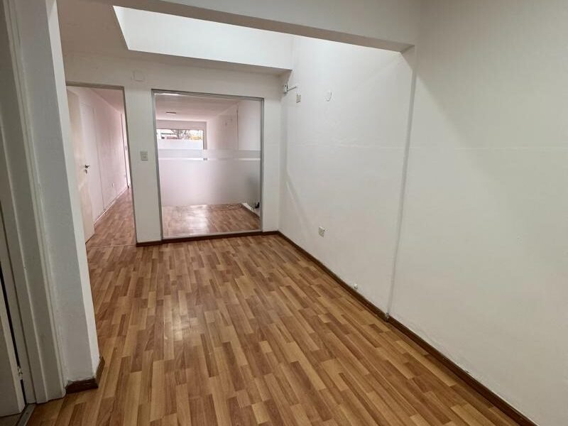 Se Alquila Local Comercial en Zona Céntrica