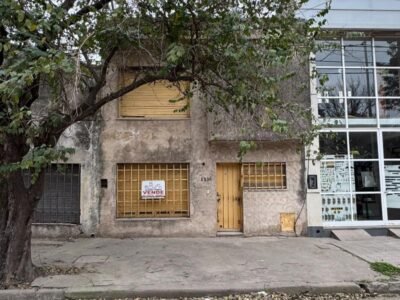 Se Vende Galpón sobre Ruta 9 con Departamento sobre Calle Alvear