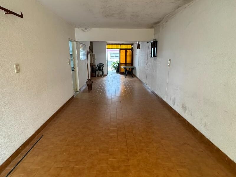 Se Vende Casa de 3 Dormitorios en Barrio Residencial