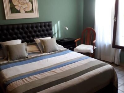 Se Vende Casa de 3 Dormitorios a pocas cuadras del Centro