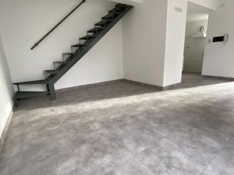 Se Alquila Departamento de Dos Dormitorios en Barrio Sur