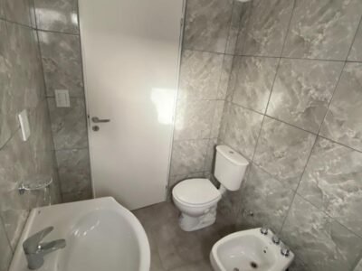 Se Alquila Departamento de Dos Dormitorios en Barrio Sur